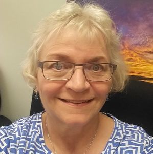 Meet your Posher, Linda